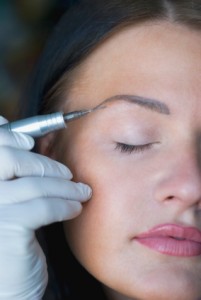Permanent make-up (tattoo)